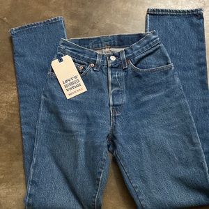 Levi's Jeans Levis Authorized Vintage Jeans NWT